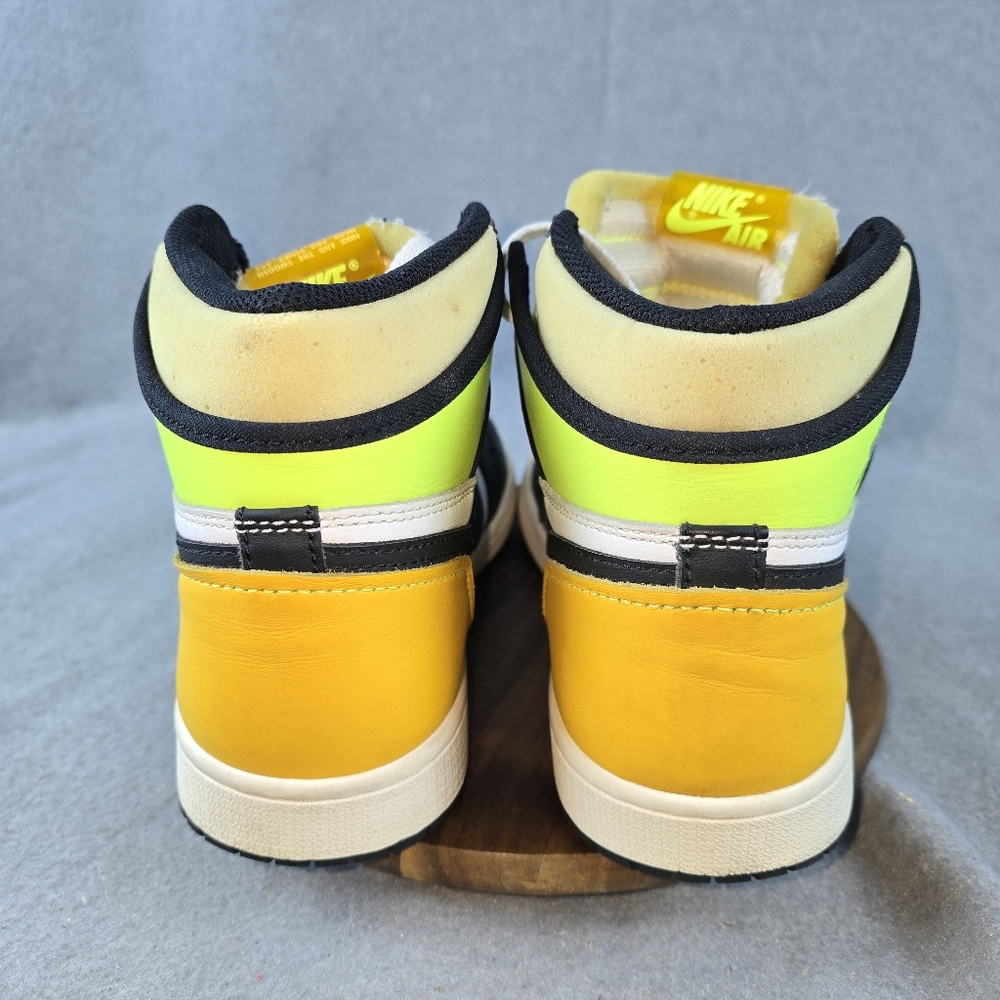 Size 8 - Air Jordan 1 High ‘Volt Gold’ - WORN WITH no BOX Shoe,snrakers - Picture 5 of 16